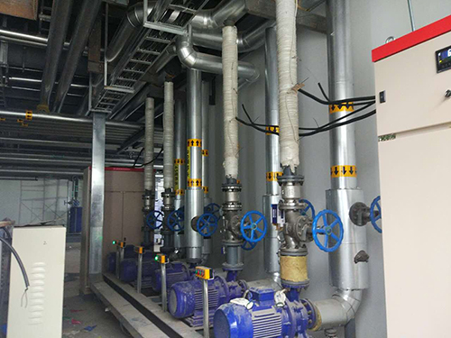 Chauffage par Induction pour le Système de Canalisation de Fluide