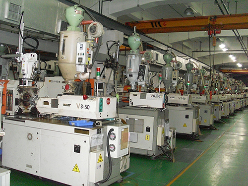 Chauffage par Induction pour les Machines de Traitement des Plastiques