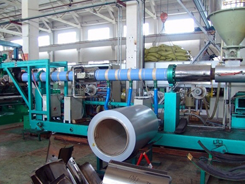 Chauffage par Induction pour les Machines de Traitement des Plastiques