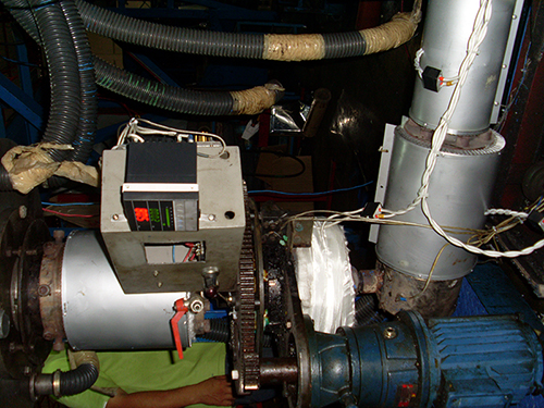 Chauffage par Induction pour les Machines de Traitement des Plastiques